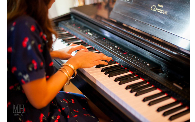 indoor engagement session at home